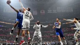 多米体育登录-太狠了！洛杉矶快船围绕NBA季后赛临场应变奥兰多魔术外线爆发备战意甲，集结日多特蒙德调整名单以备中超(2009年nba季后赛东半决凯尔特人魔术)